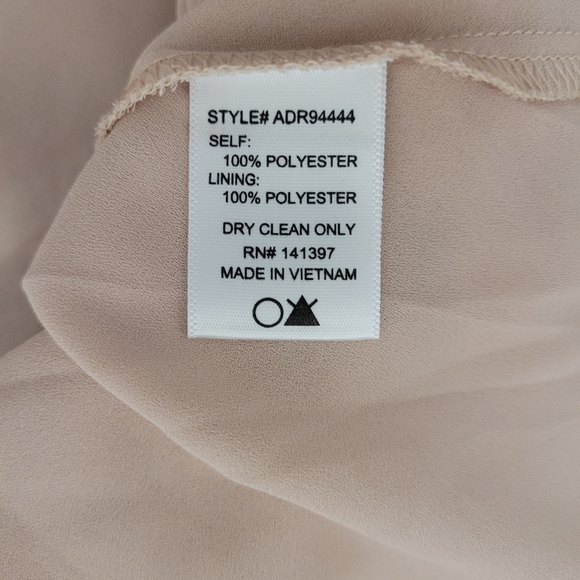 ASTR The Label Champagne Rose wrap mini dress size small - Picture 16 of 16